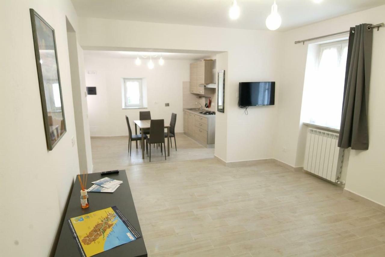 La Casa Di Walter Vicino Alle Cinque Terre Apartman Riccò del Golfo di Spezia Kültér fotó